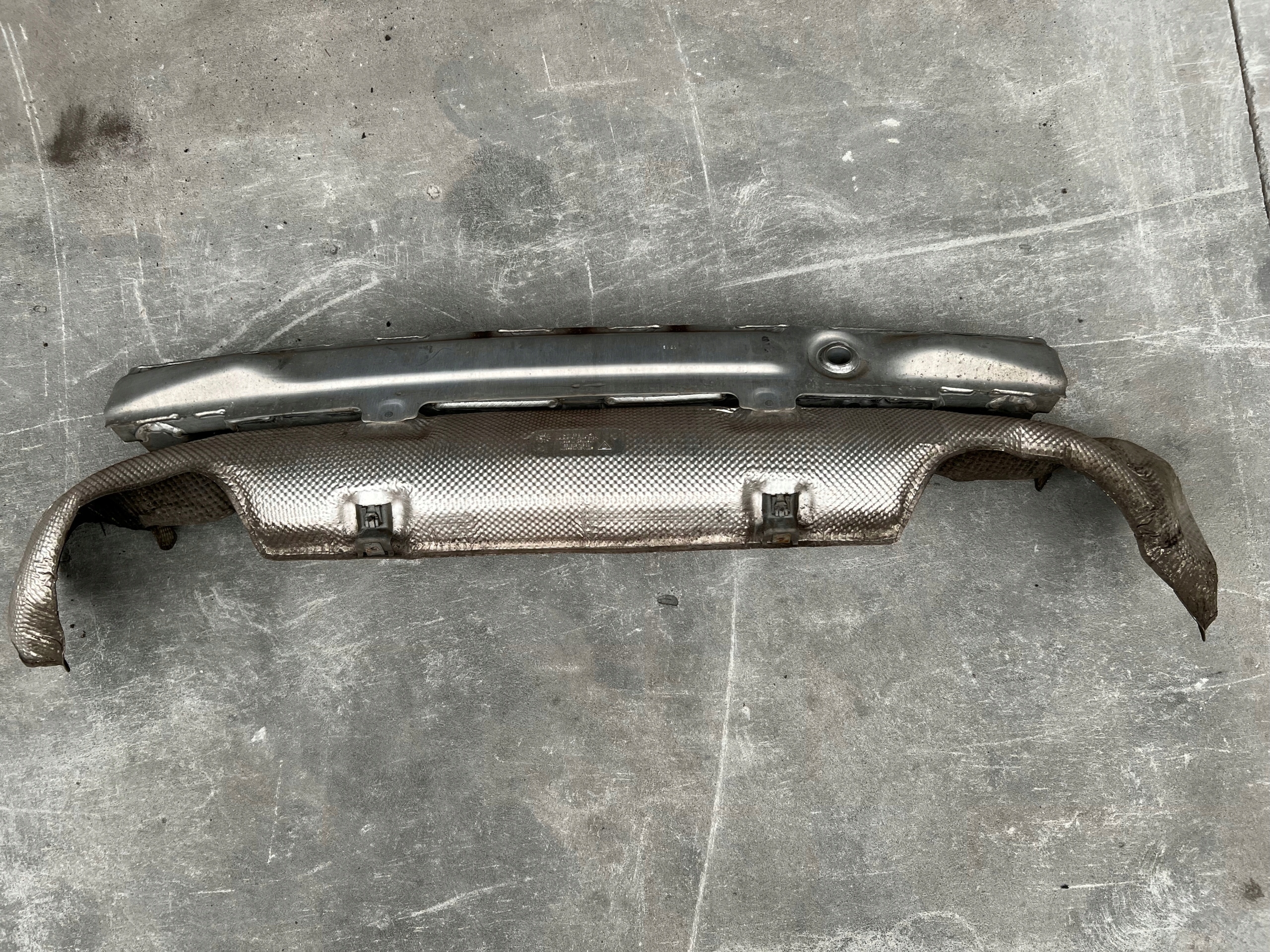Porsche 991 LIFT Belka Tył Osłona Termiczna