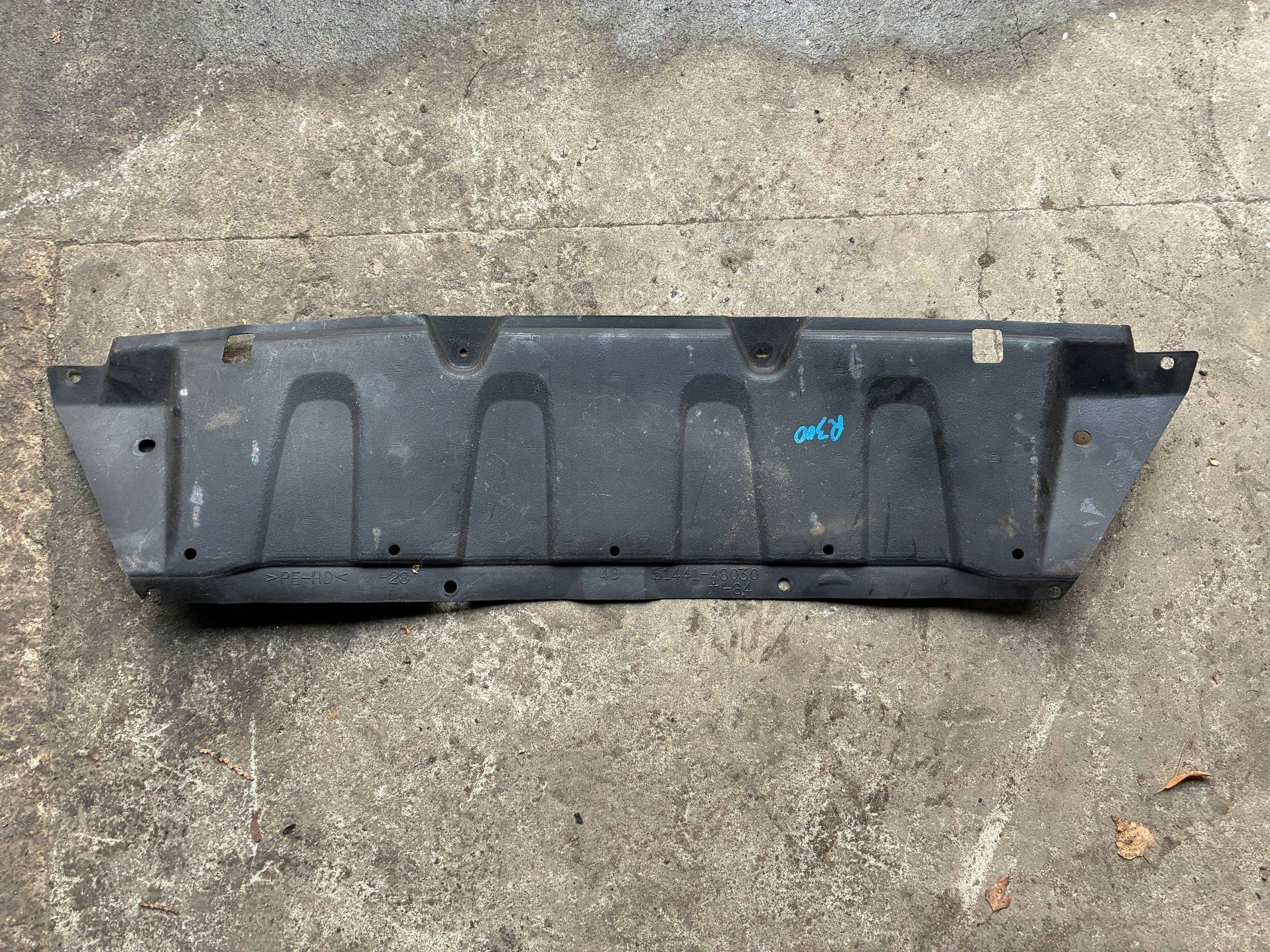 Osłona pod silnik Lexus RX 330 - 350 - 400H 5144148030