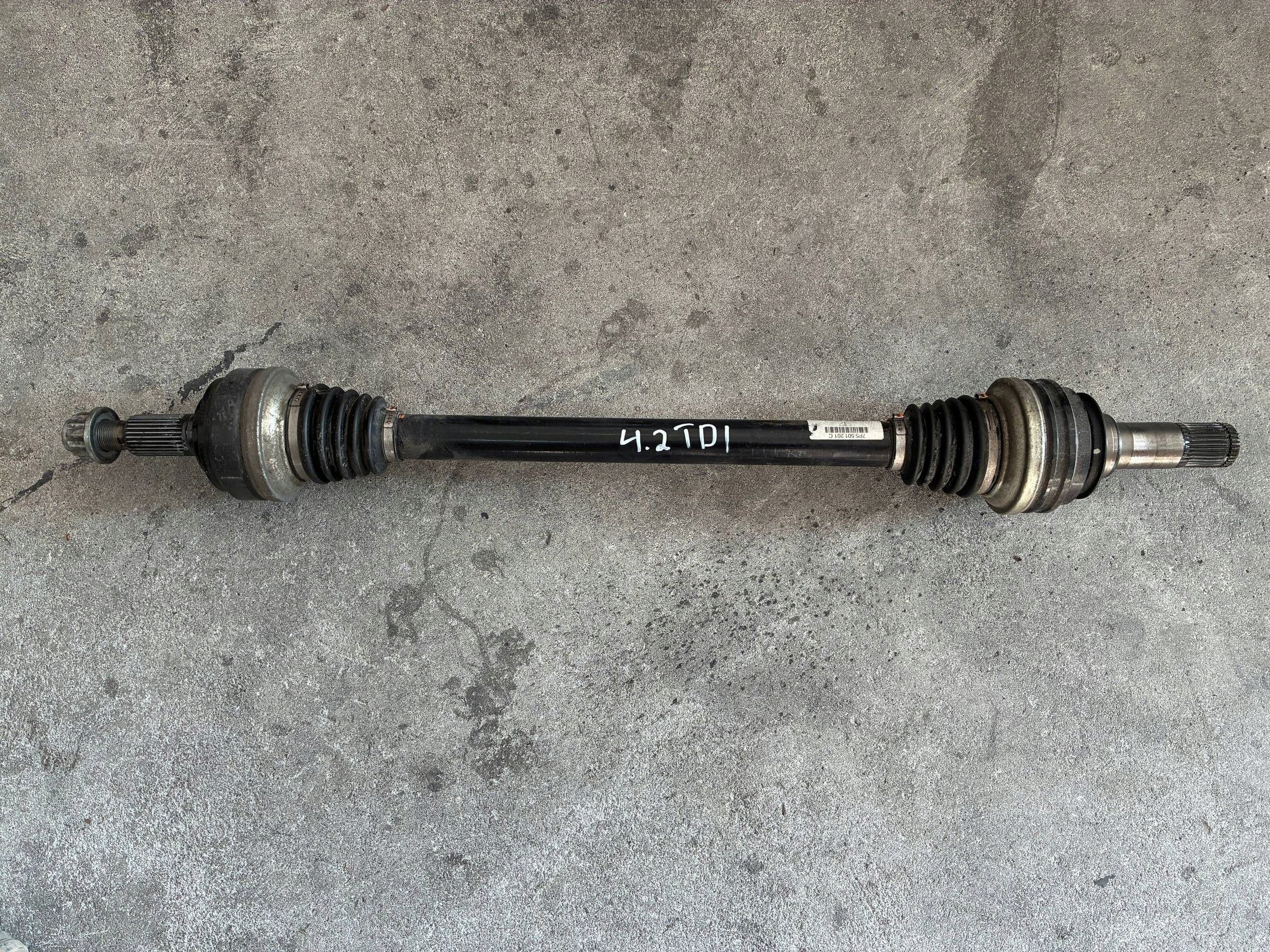 Półoś tylna Porsche Cayenne 7p5 Lift 7p5501201c