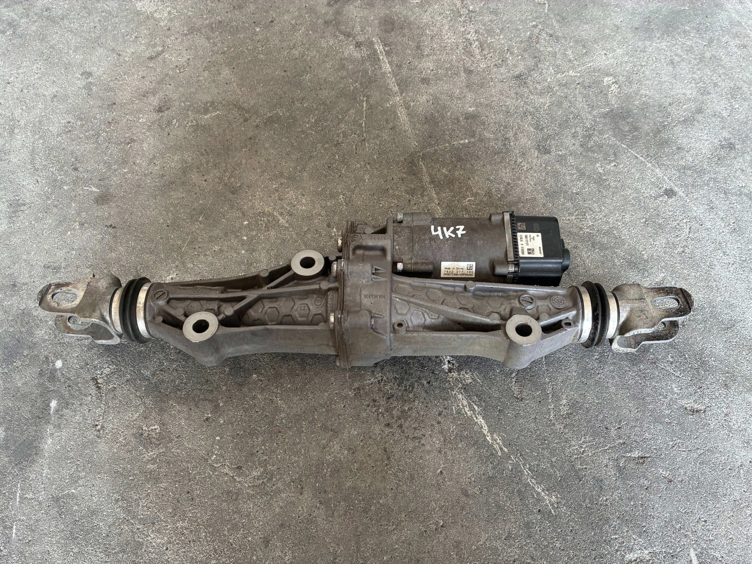 PRZEKLADNIA KIEROWNICZA TYL Audi RS7 RS6 C8 4N0501055S