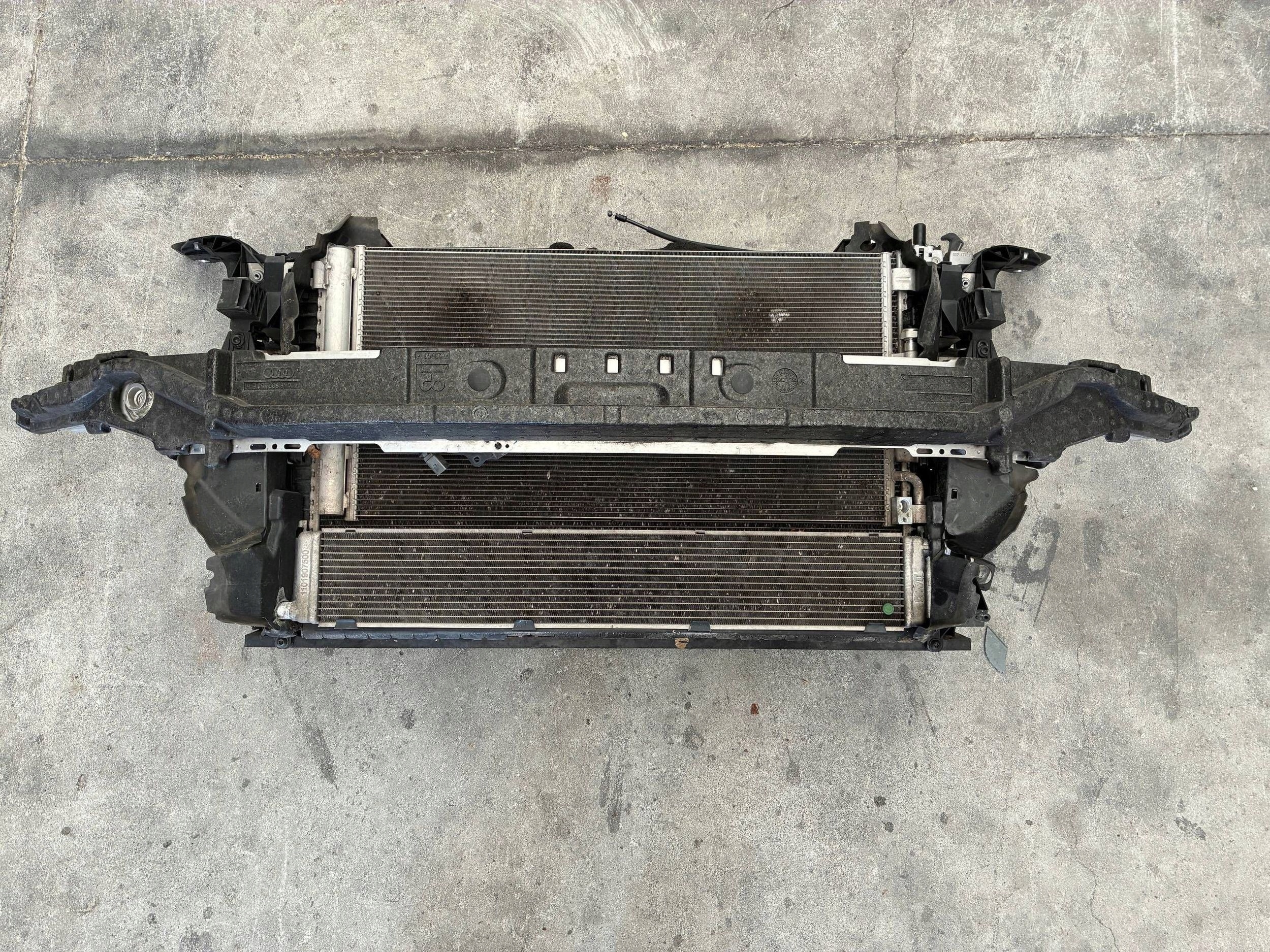 Audi RS7 RS6 C8 Komplet Chłodnic Wentylatory Pas Przedni 4K0805594B