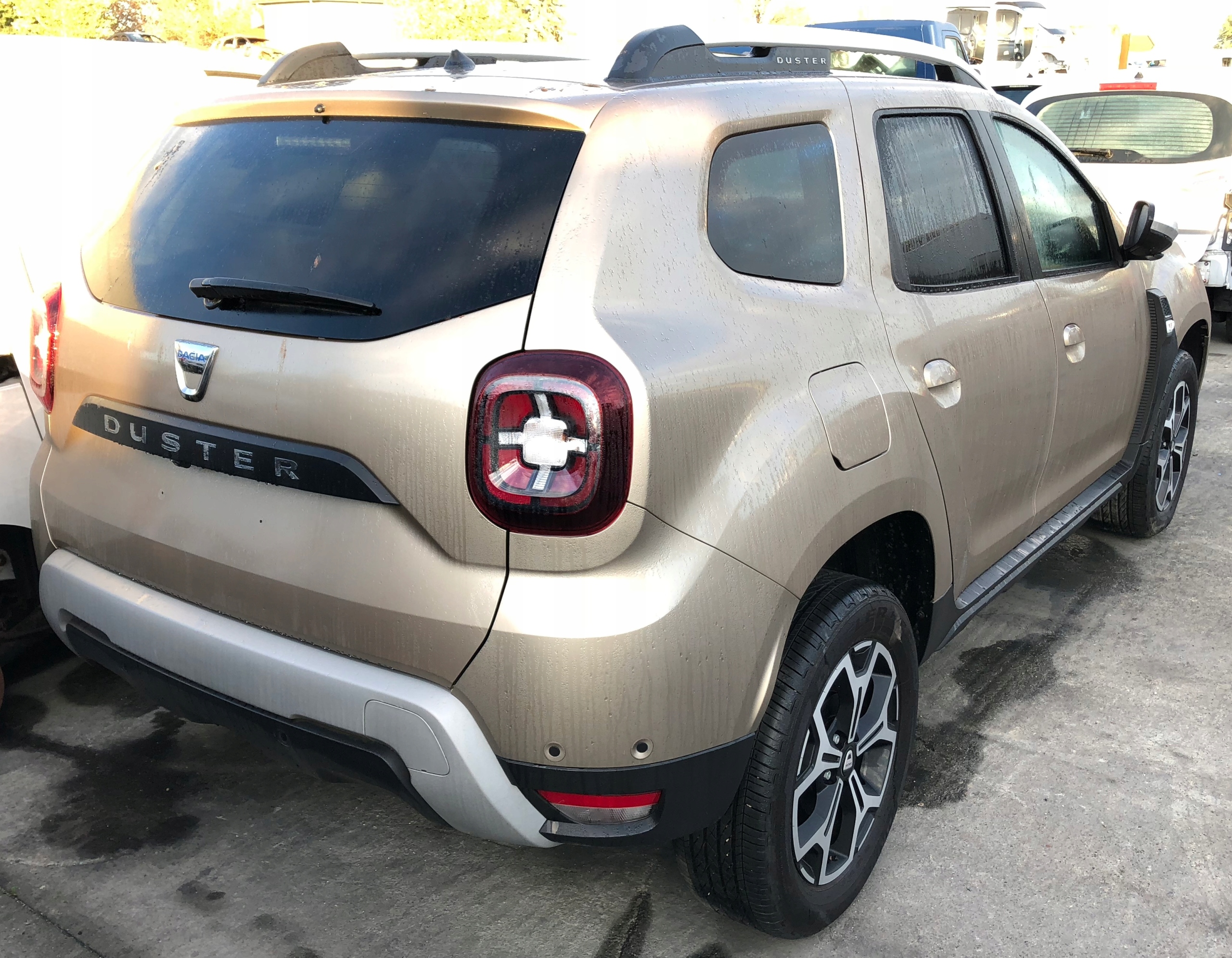 DACIA DUSTER II RELINGI DACHOWE DACH
