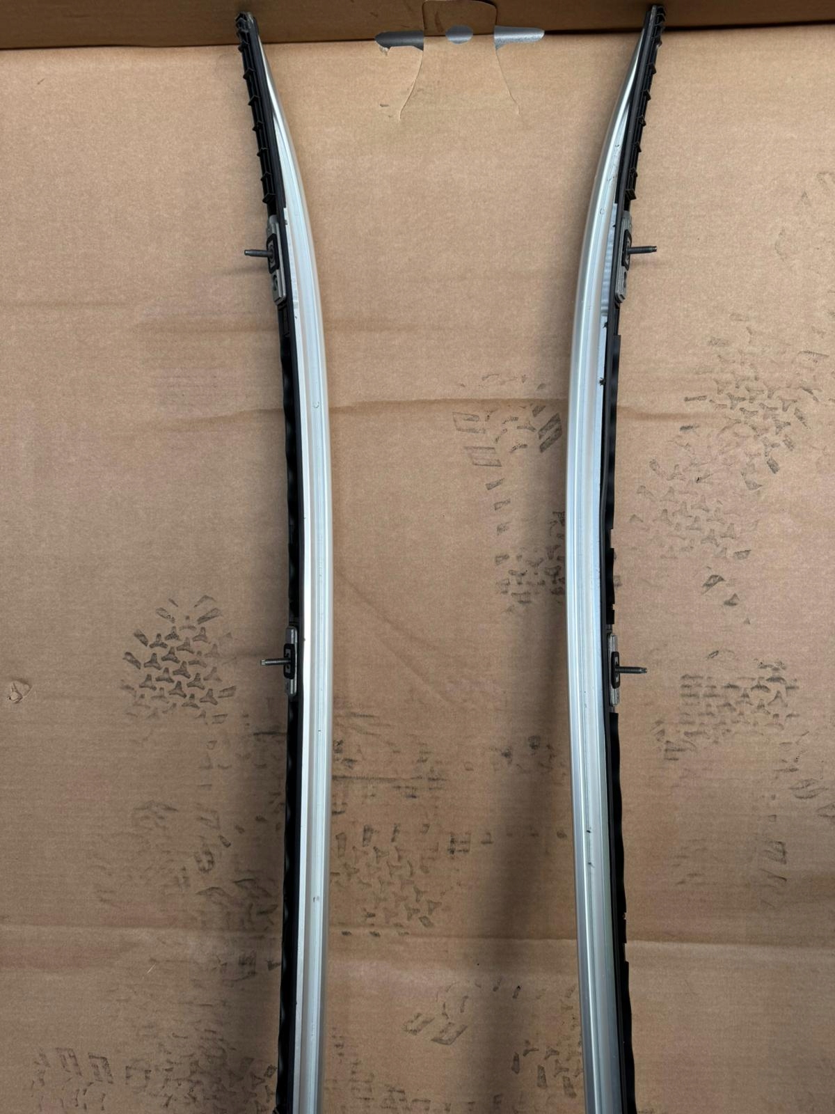 RENAULT AUSTRAL PRAWY RELING DACHOWY DACH 738208212R