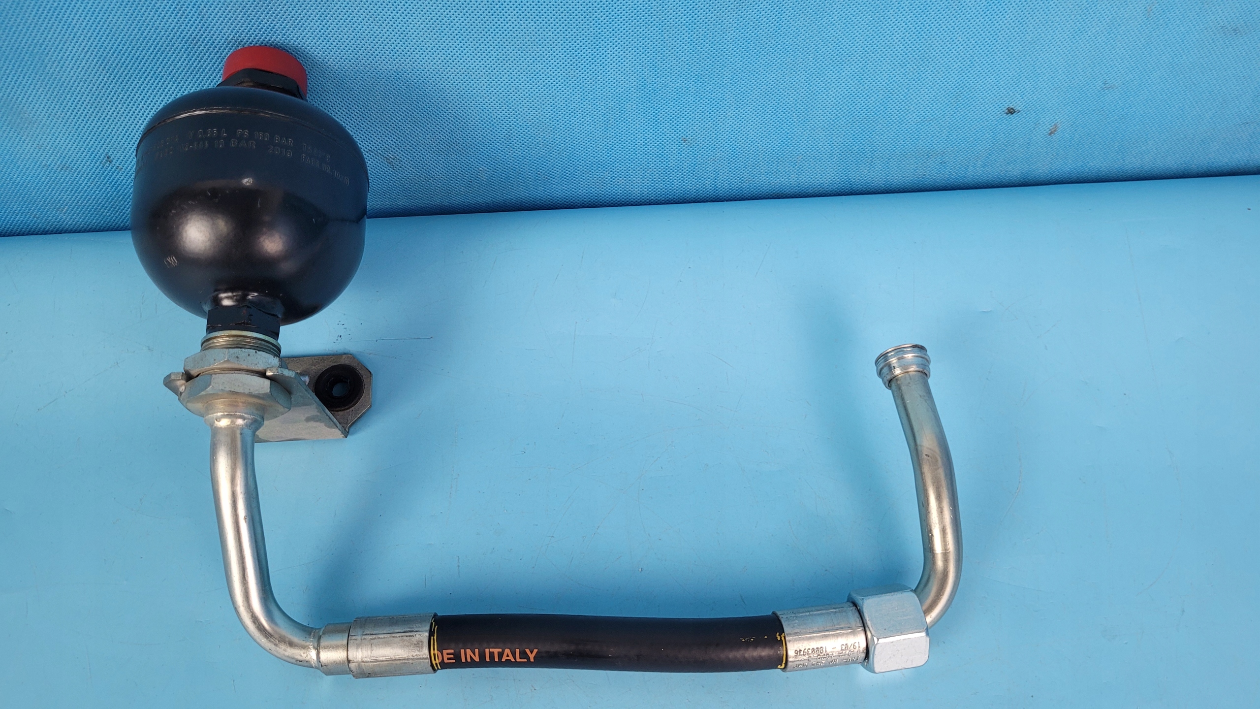 DEUTZ-FAHR 6130 TTV ZBIORNIK AKUMULATOR HYDRAULICZNY ORBITROLA R901252314