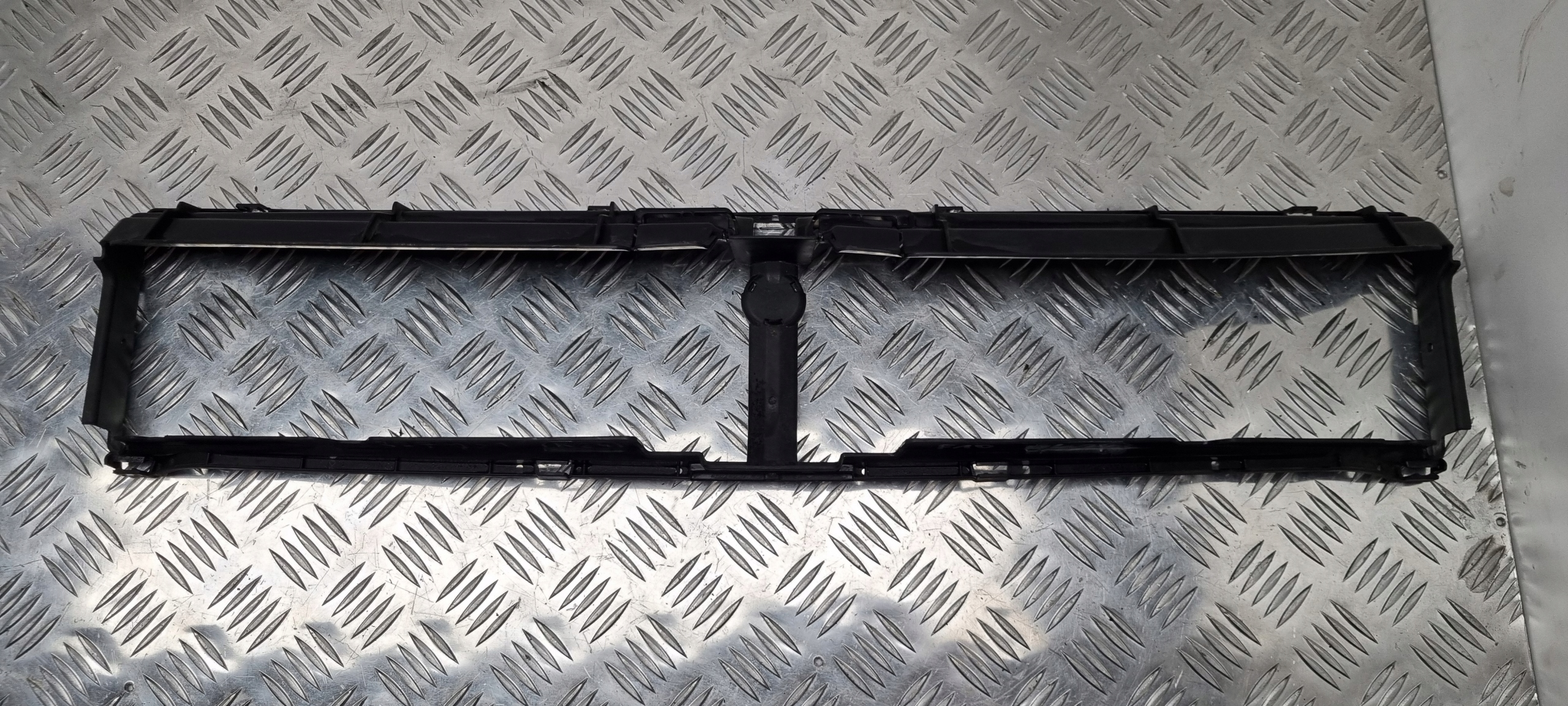 BMW F10 WLOT ŻALUZJA POWIETRZA 227931