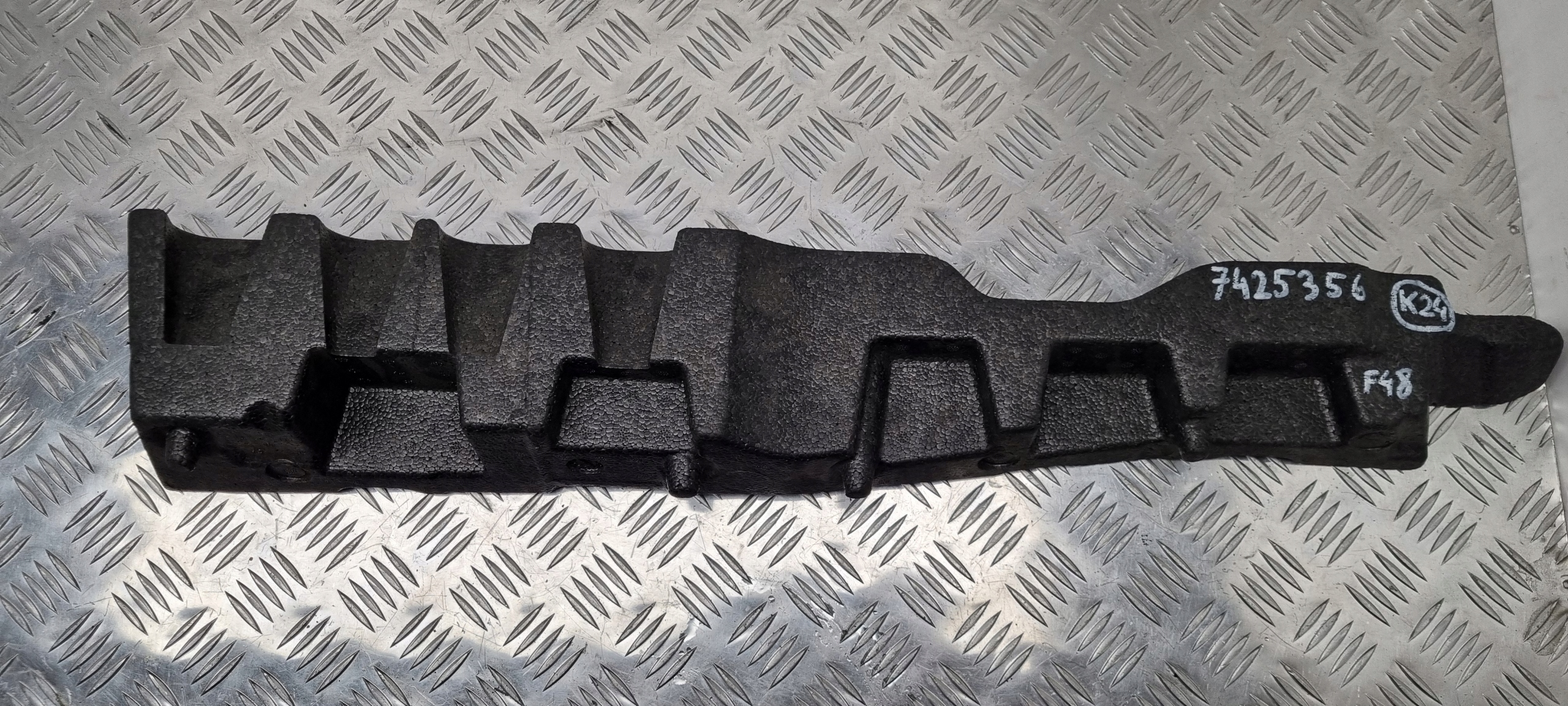 BMW F48 ABSORBER DNA BAGAŻNIKA PRAWY 7425356