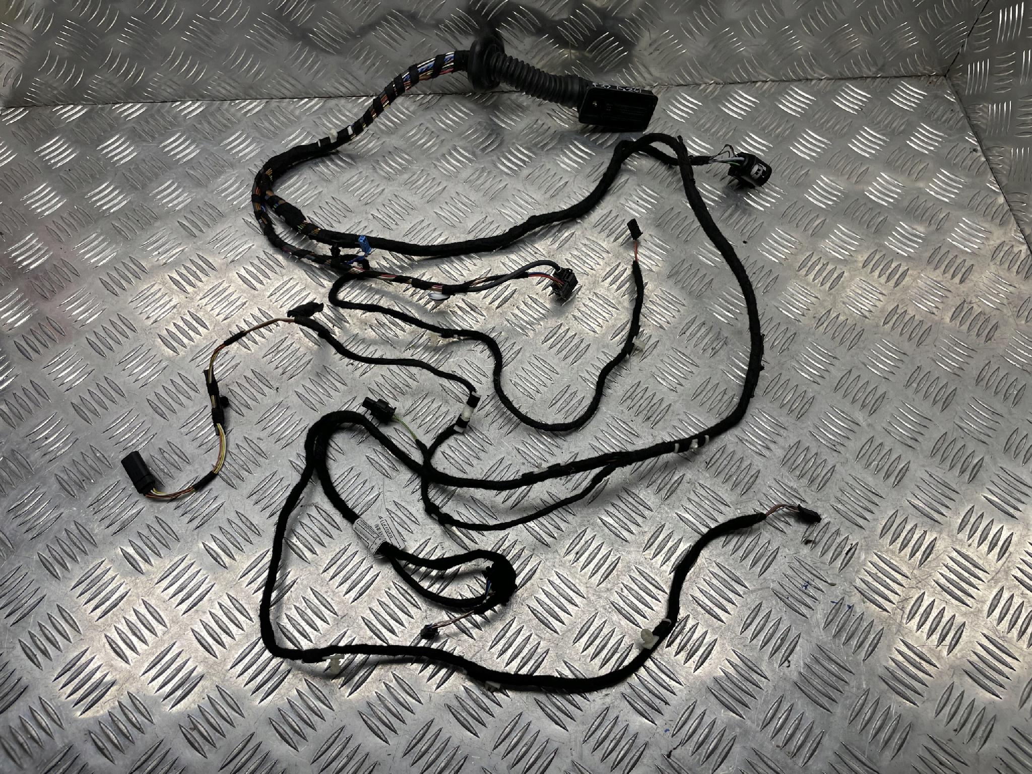BMW F32 F33 F82 F83 INSTALACJA WIĄZKA PRZEWODÓW 9337219