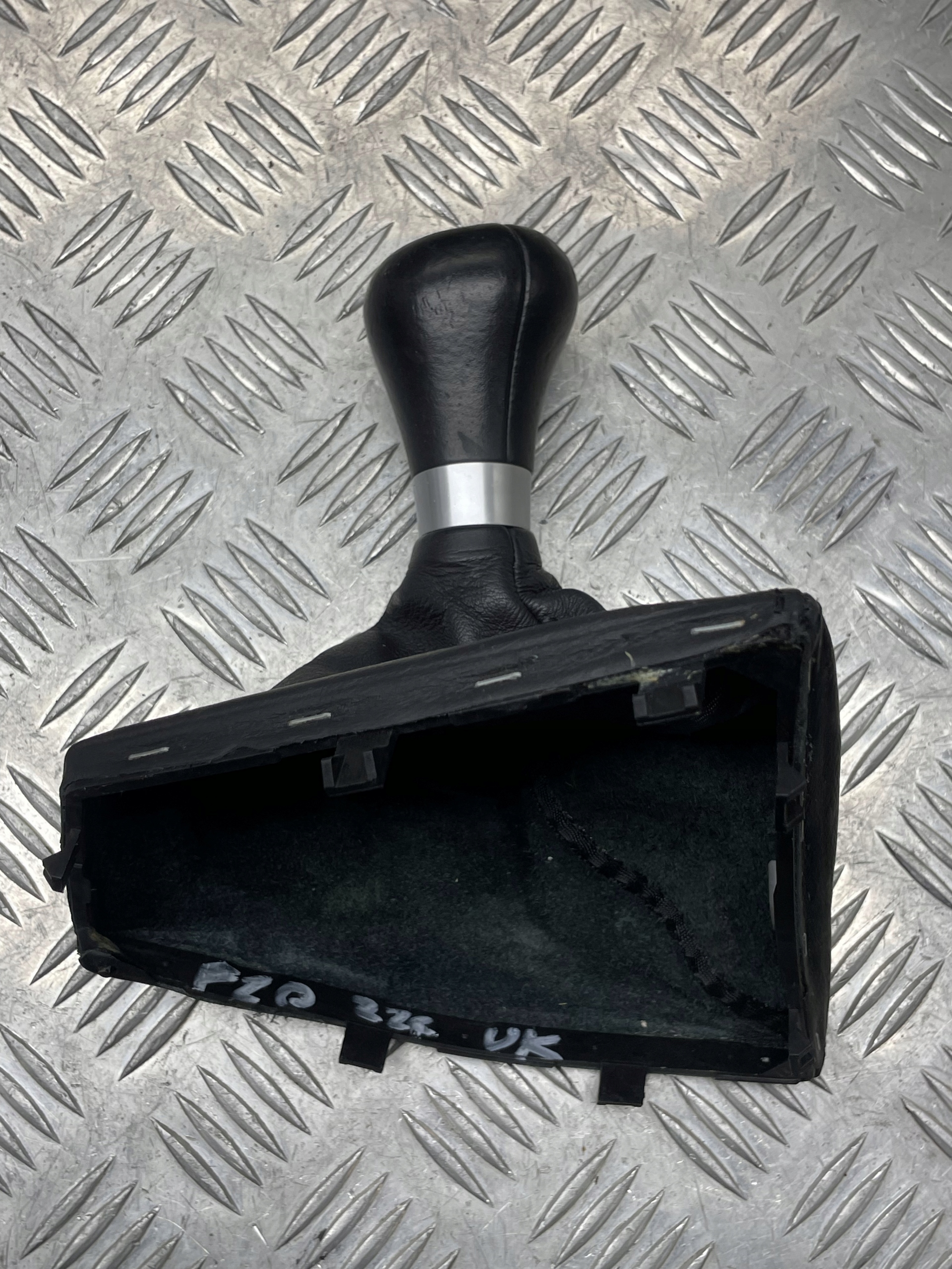 BMW F20 F21 F22 F23 MIESZEK GAŁKA ZMIANY BIEGÓW ANGLIK 2284546