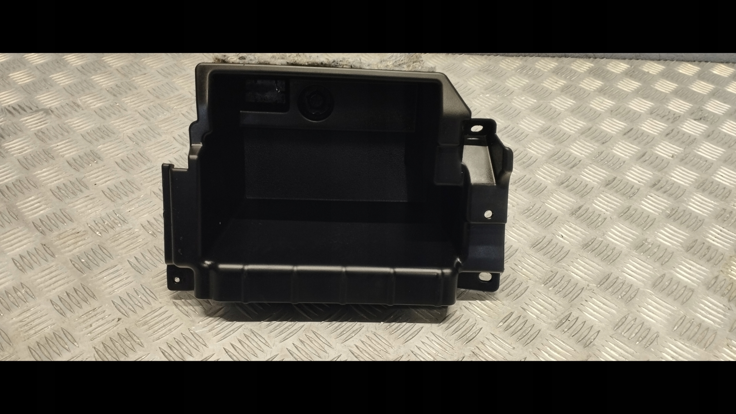 BMW X3 F25 SCHOWEK BAGAŻNIKA 9175130