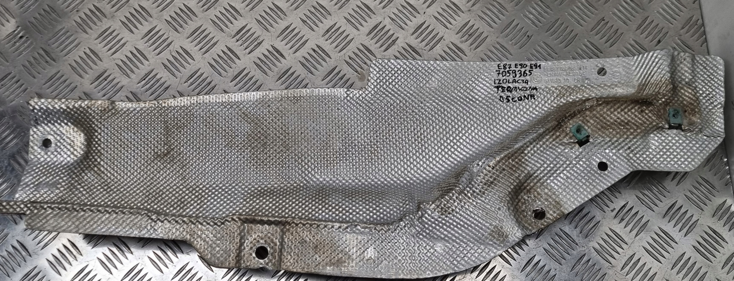 BMW E87 E90 E91 IZOLACJA TERMICZNA OSŁONA 7059365