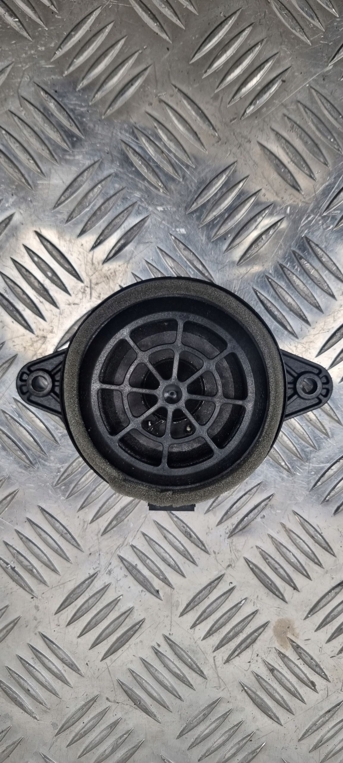 AUDI Q3 GŁOŚNIK WYSOKOTONOWY BOSE 8U0035416B