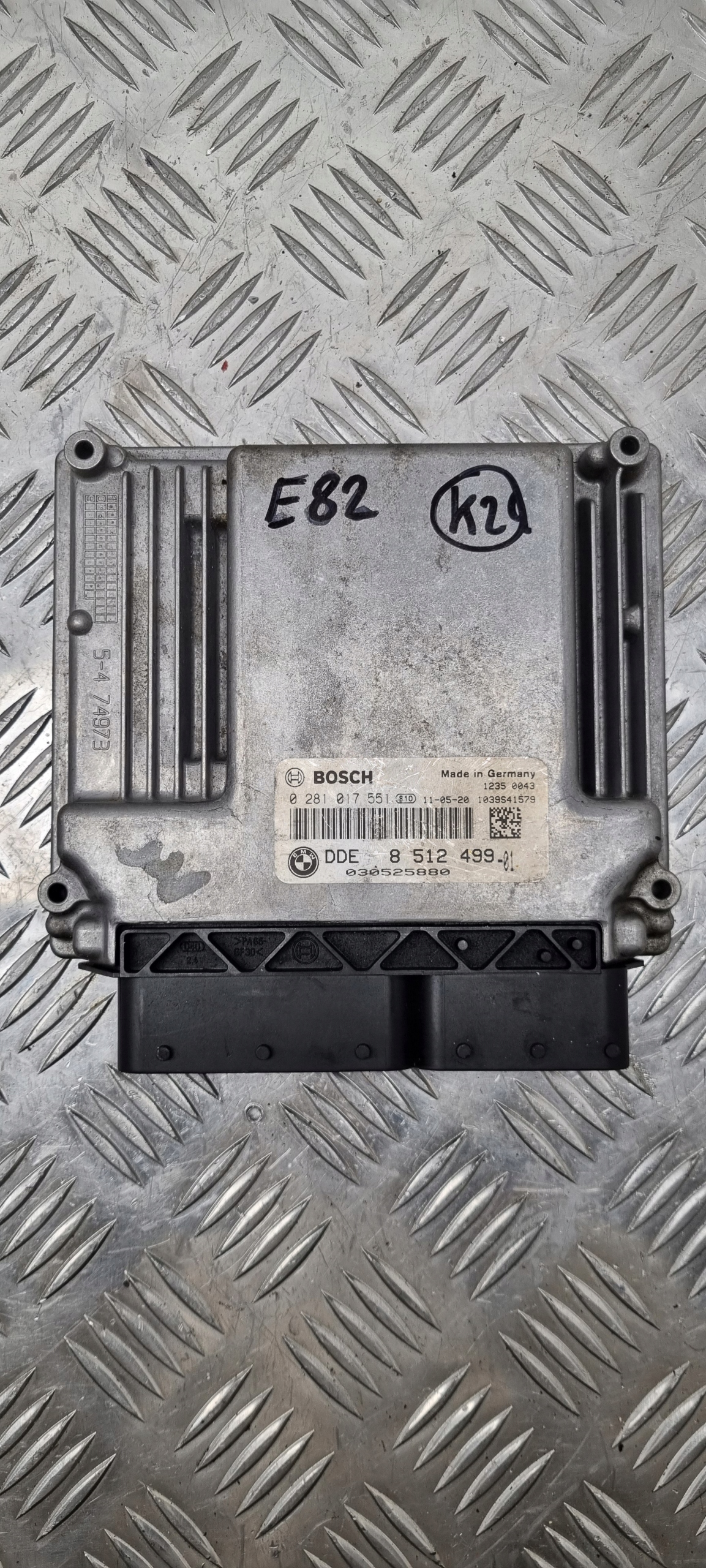 BMW E81 E82 KOMPUTER SILNIKA STEROWNIK DDE 8512499