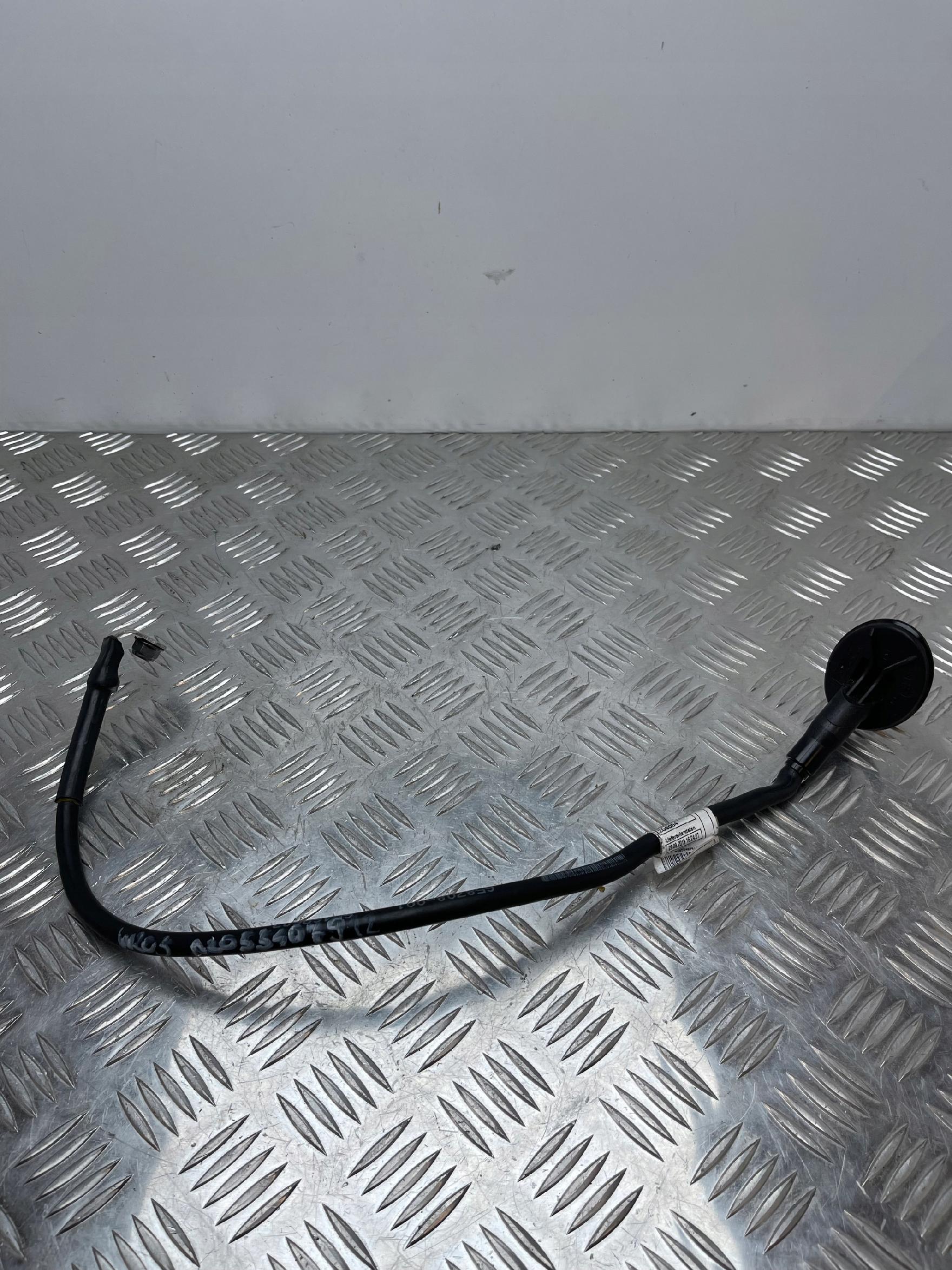 MERCEDES W205 KLEMA PLUSOWA A20553407912