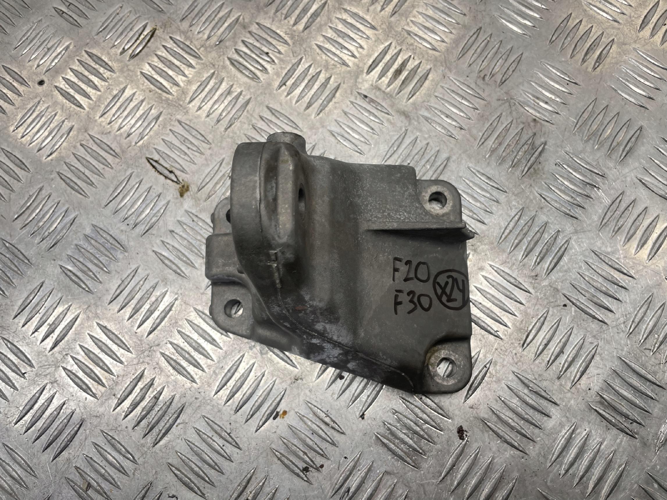 BMW F20 F30 F36 WSPORNIK ŁOŻYSKO SILNIKA 6869618