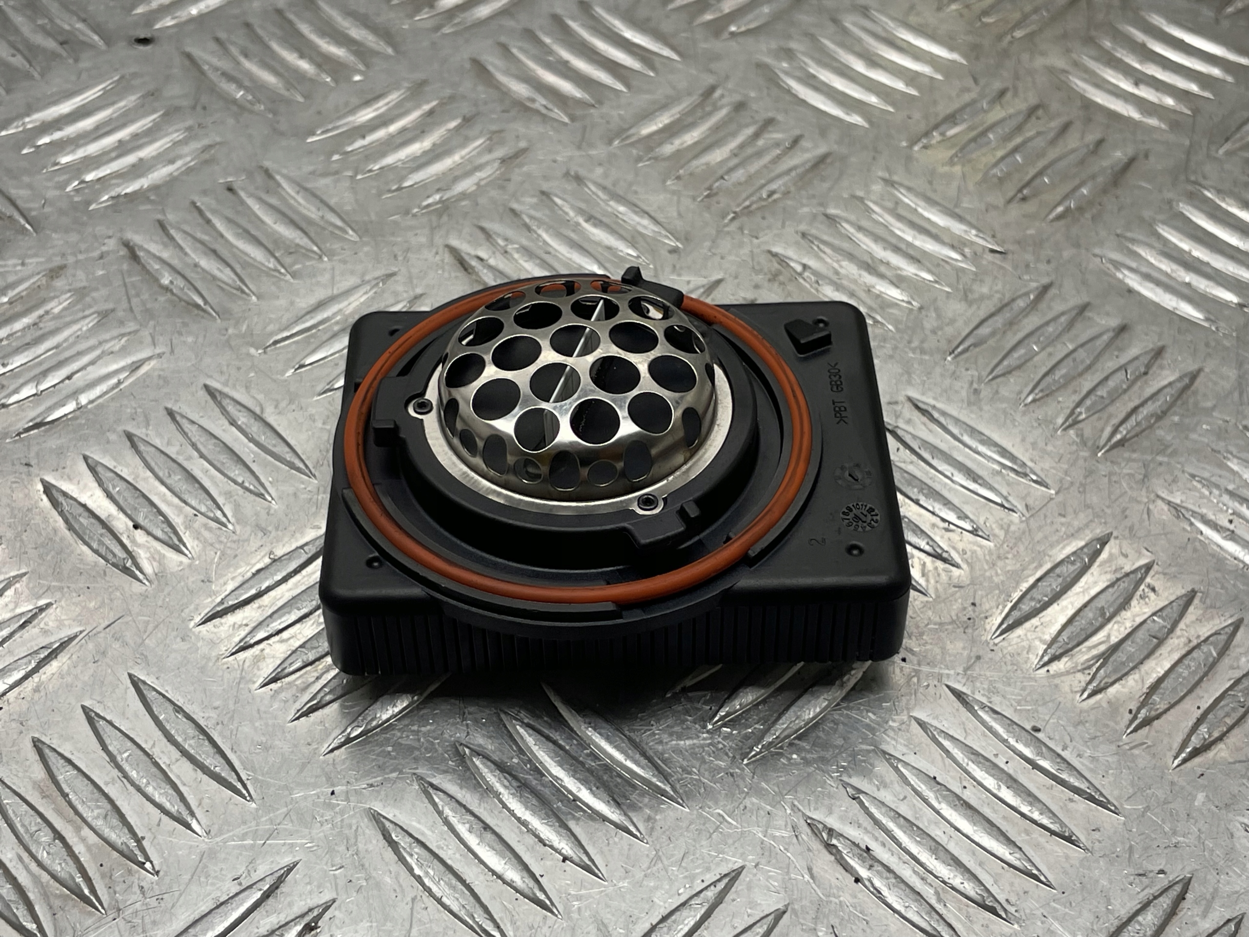 BMW F01 F02 F04 F07 F10 F11 GENERATOR OZONU 9159973