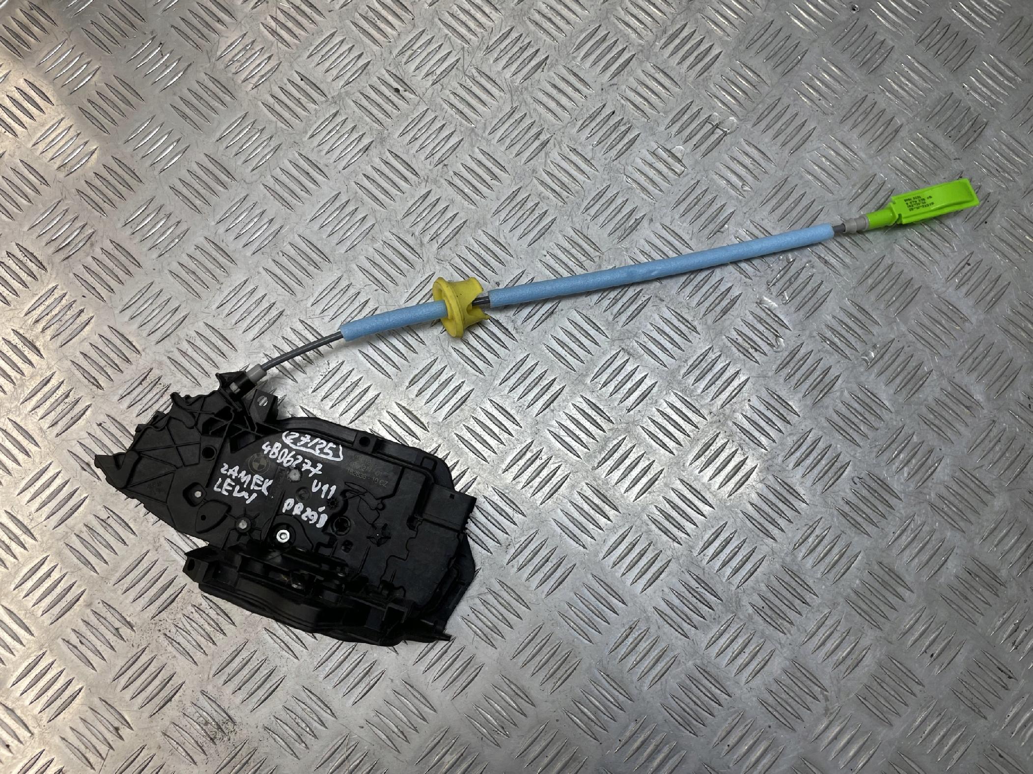 BMW U11 ZAMEK DRZWI LEWY PRZÓD PRZEDNI 4B06277
